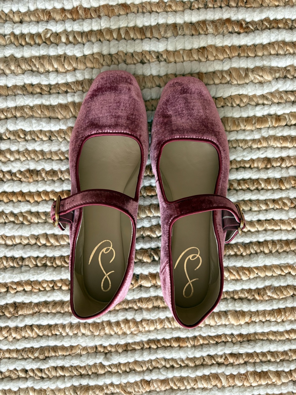 Sam Edelman Velvet Mary Jane Flats in Mauve
